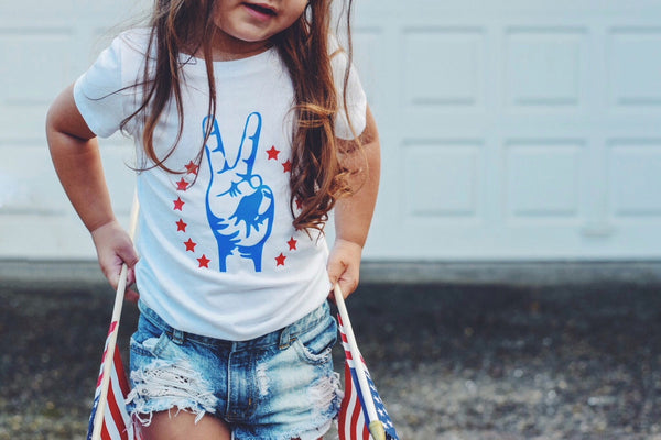 Patriotic Peace Tee/Onesie