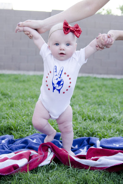 Patriotic Peace Tee/Onesie